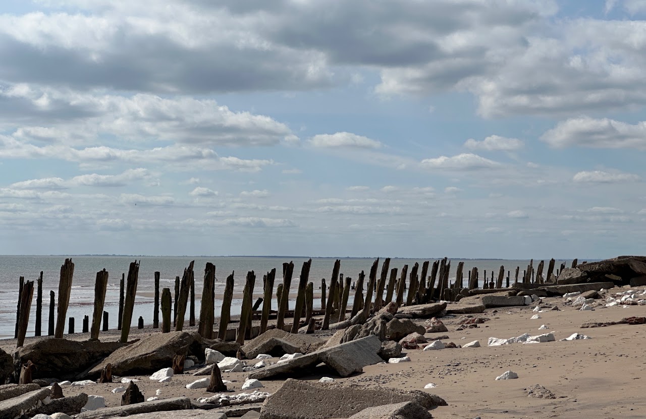 Spurn Image3